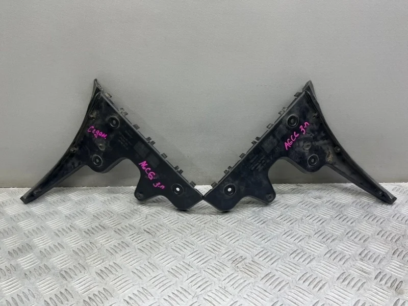 Крепления бампера комплект Audi A6 C6