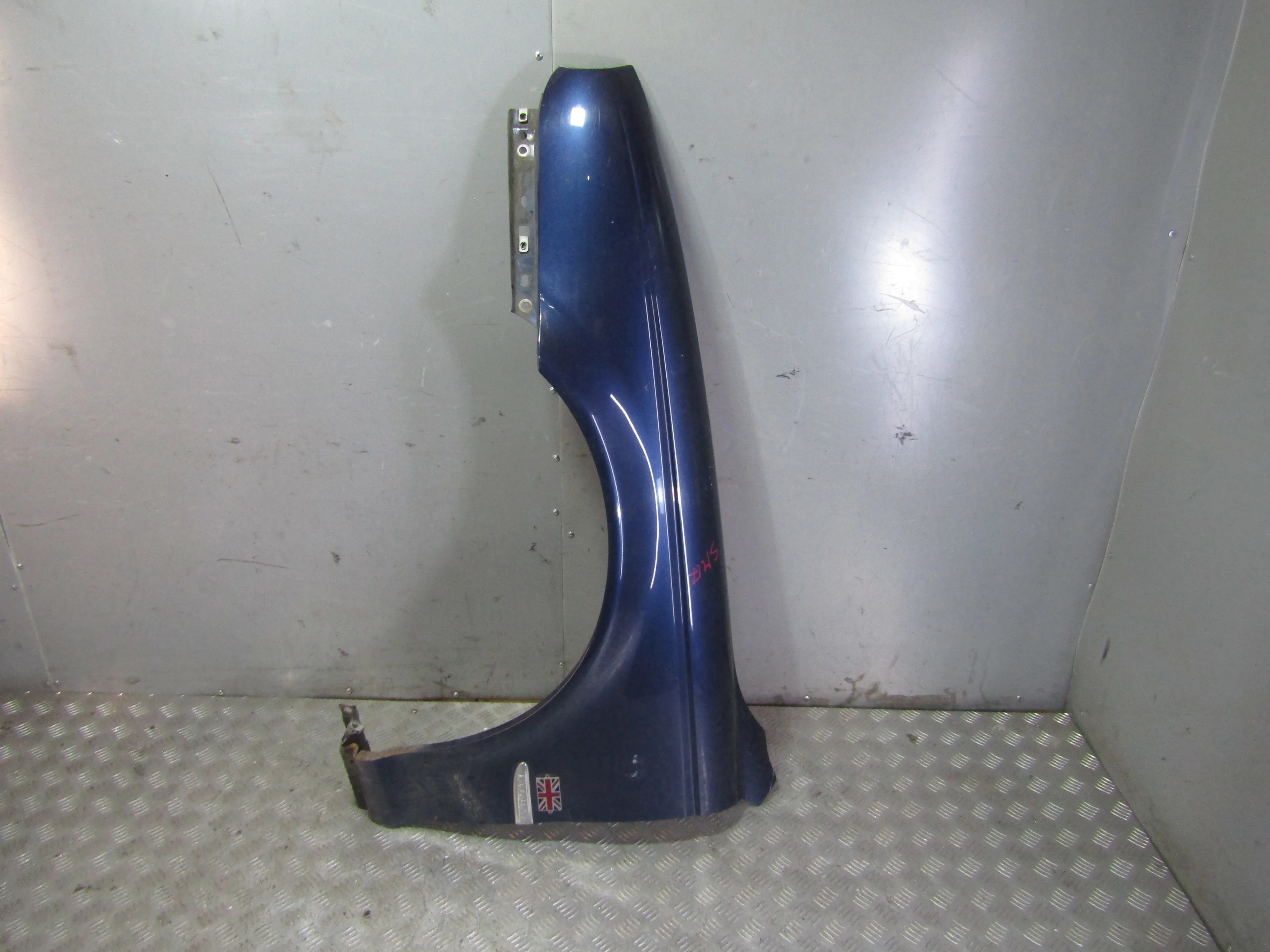 Крыло переднее левое JAGUAR X-type I (2001—2009)