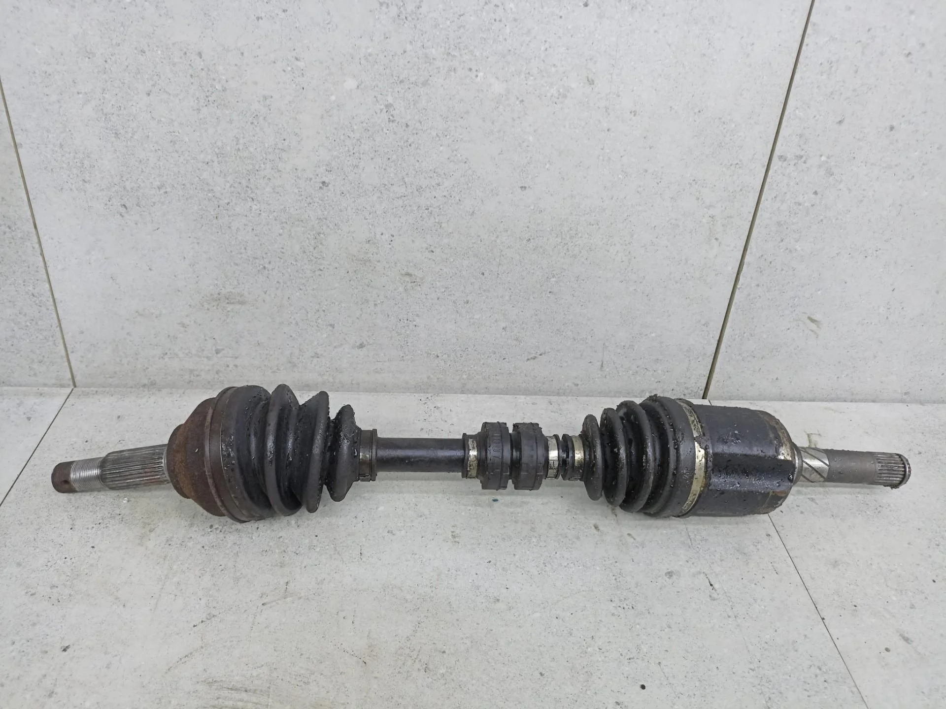 Полуось передняя левая Nissan X-Trail T31 рест.