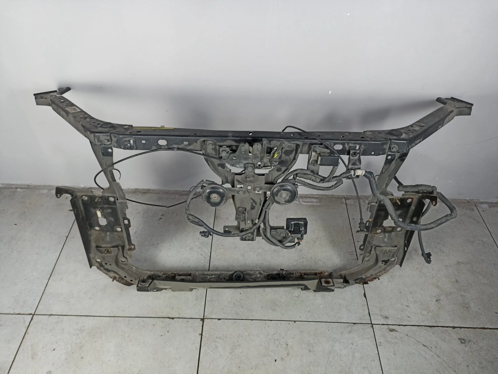 Передняя панель (телевизор) Nissan X-Trail T31