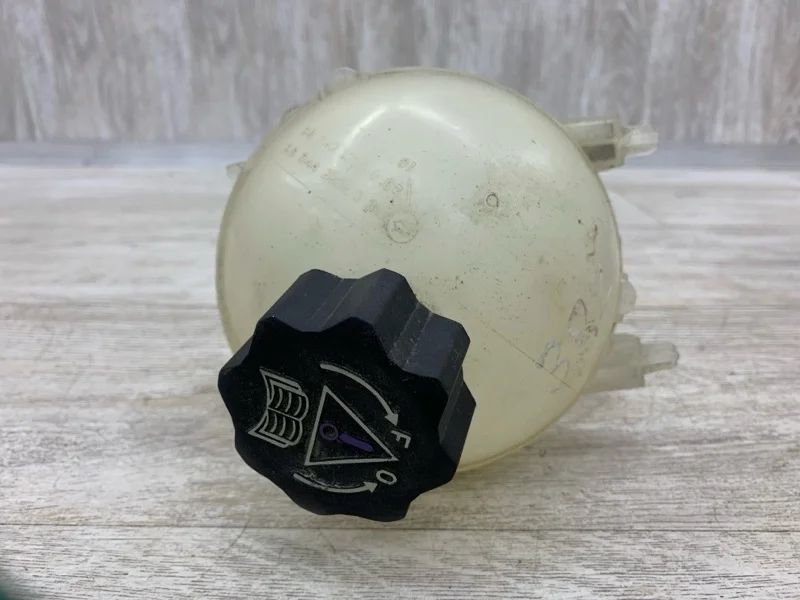 Бачок расширительный Citroen Berlingo 2009 1323X6 ФУРГОН DV6ATED4BU