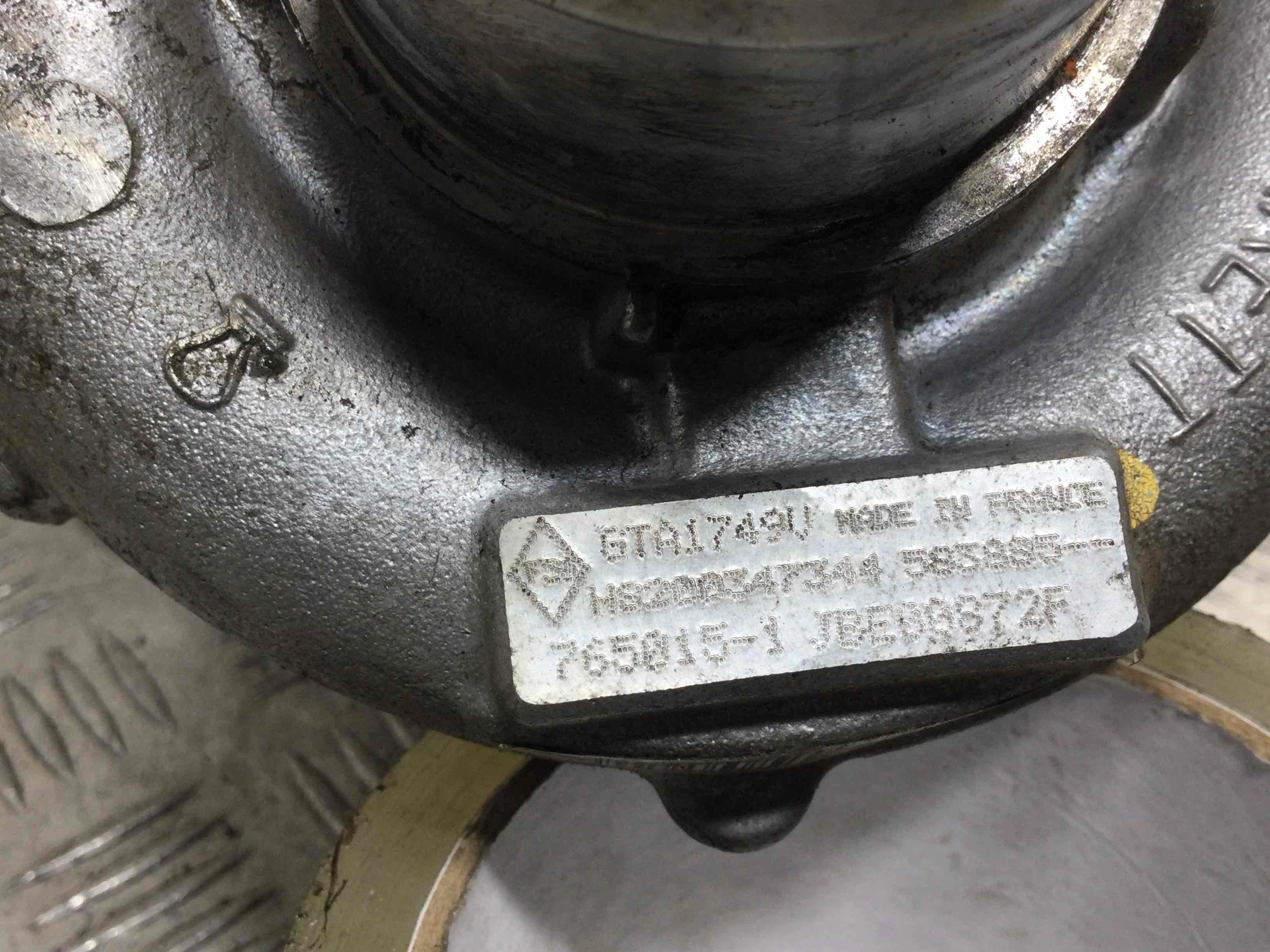 Турбина Renault Megane 2 поколение (2002-2006) дизель 2.0 dCI Механика Х/б