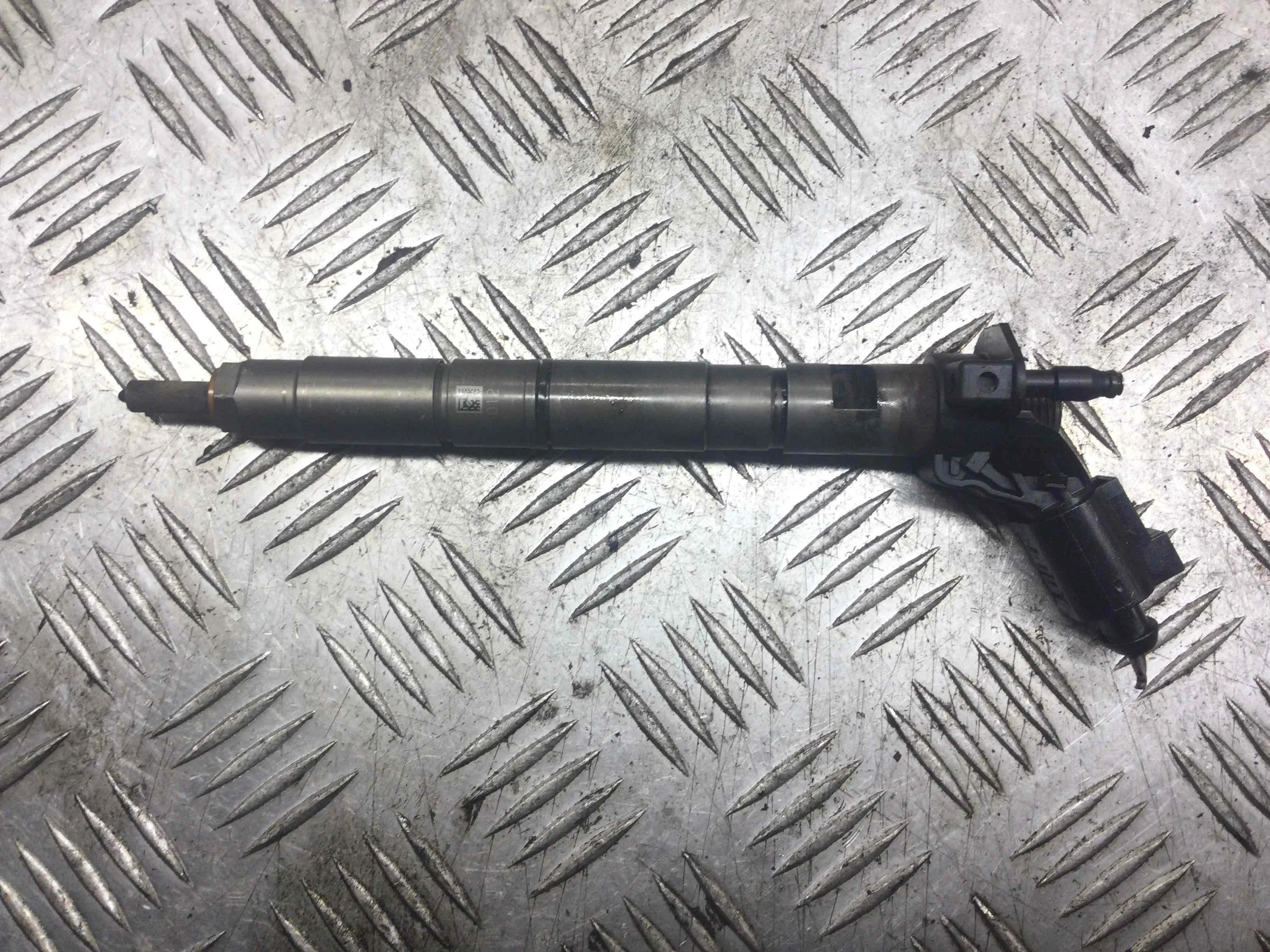 Форсунка Audi A6 C6/4F (2004-2008) дизель 3.0 TDI Автомат