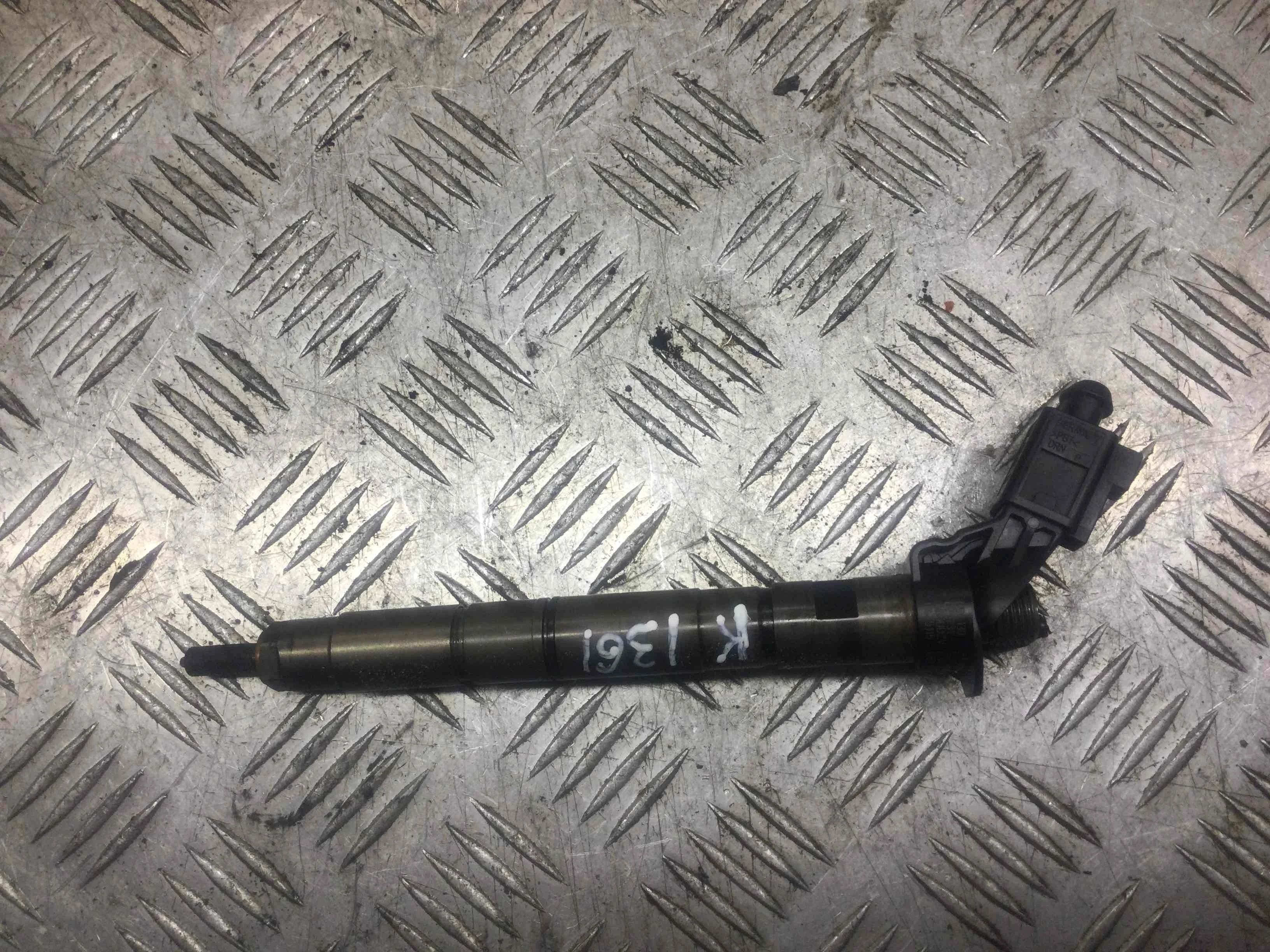 Форсунка Audi A6 C6/4F (2004-2008) дизель 3.0 TDI Автомат Универсал