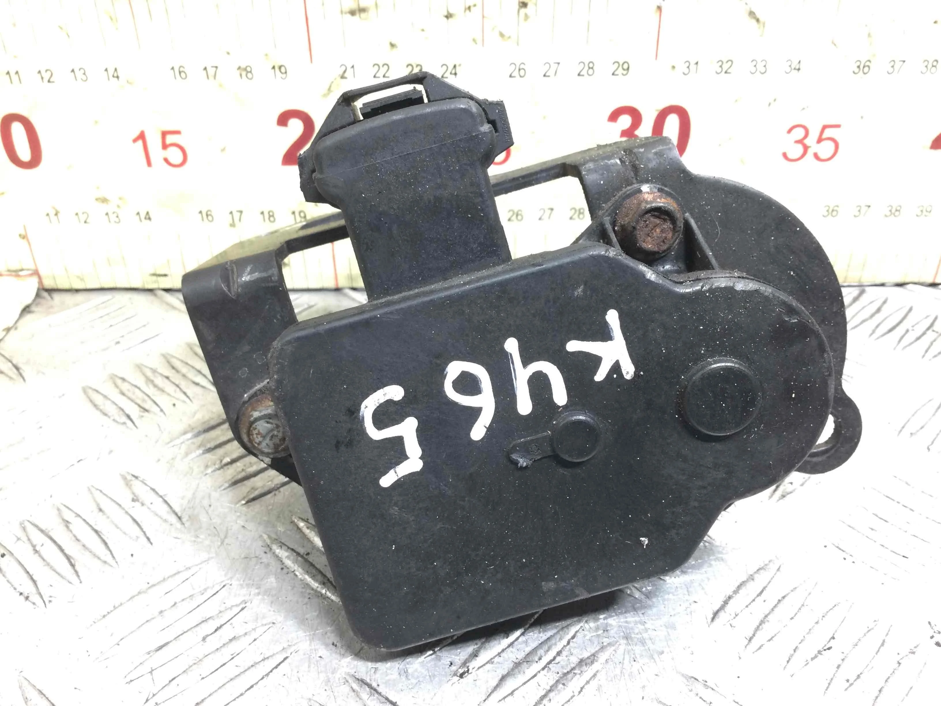 Сервопривод заслонок впускного коллектора Kia Rio 2 поколение 2005 - 2009 дизель 1.5 CRDi Механика Х/б