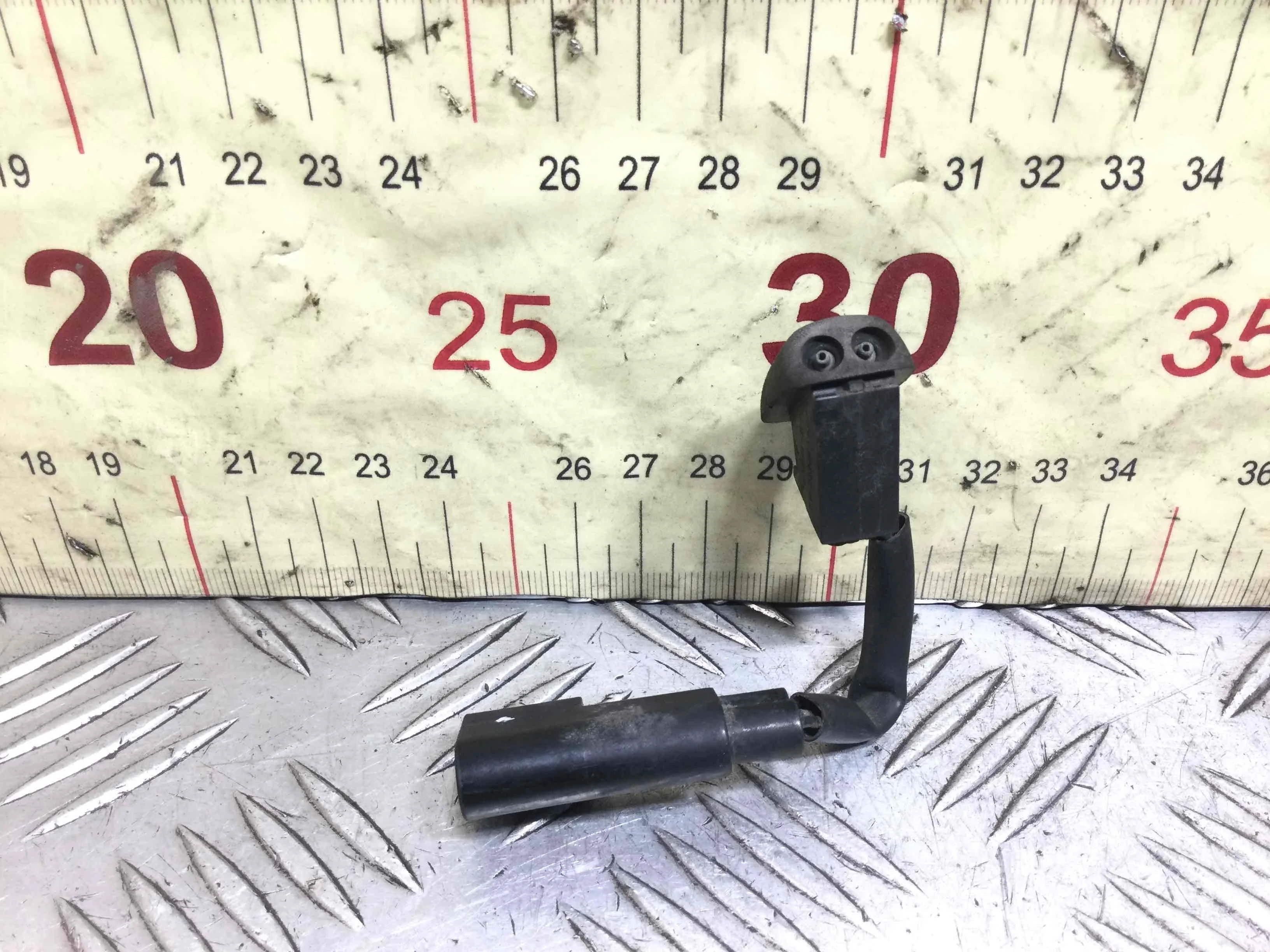 Форсунка омывателя Ford Focus 1 поколение [рестайлинг] (2001-2005) бензин 1.6 i Механика Универсал