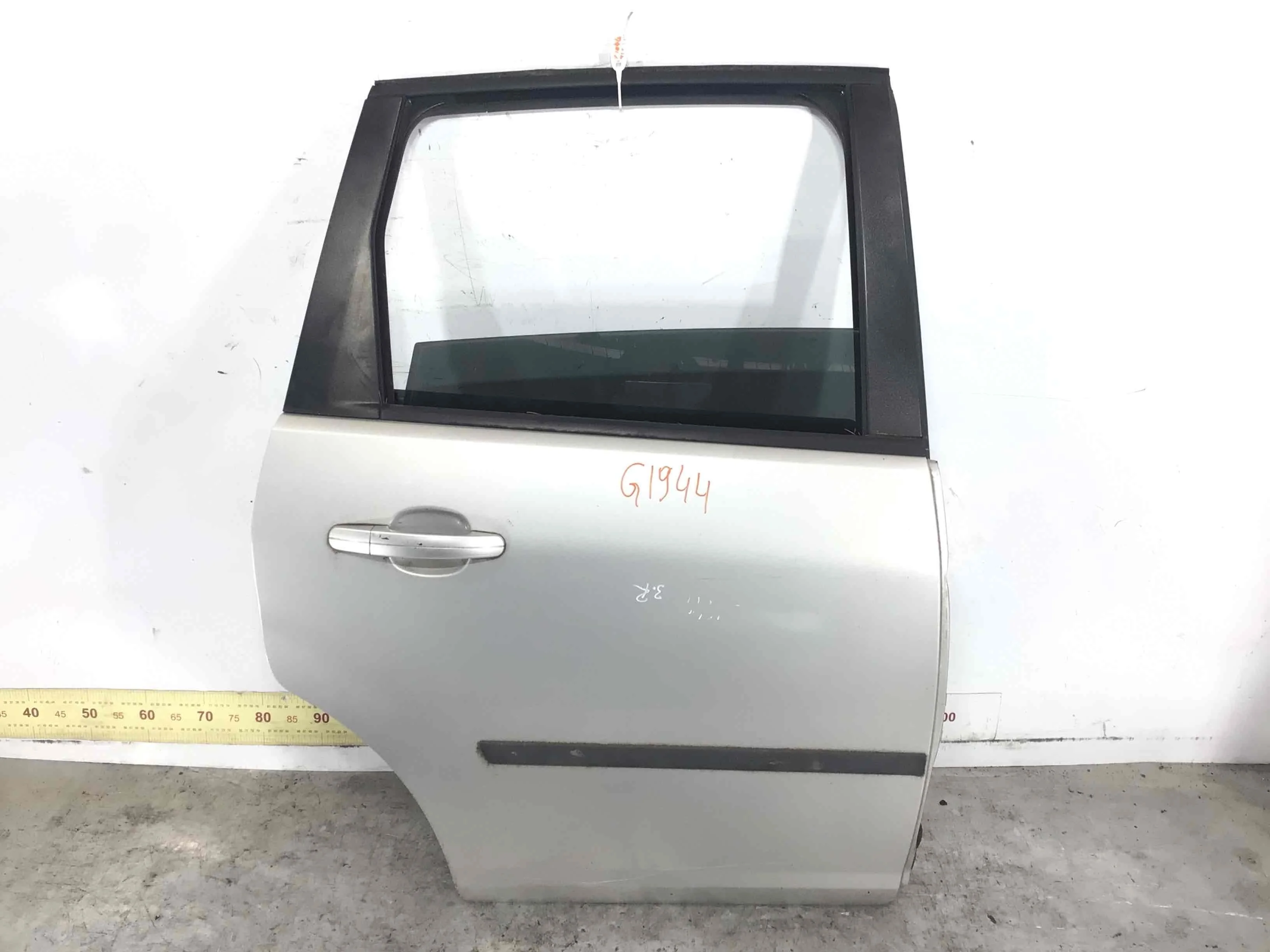 Дверь задняя правая Ford C-MAX 1 поколение (2003-2007) бензин 1.8 i Механика Минивэн