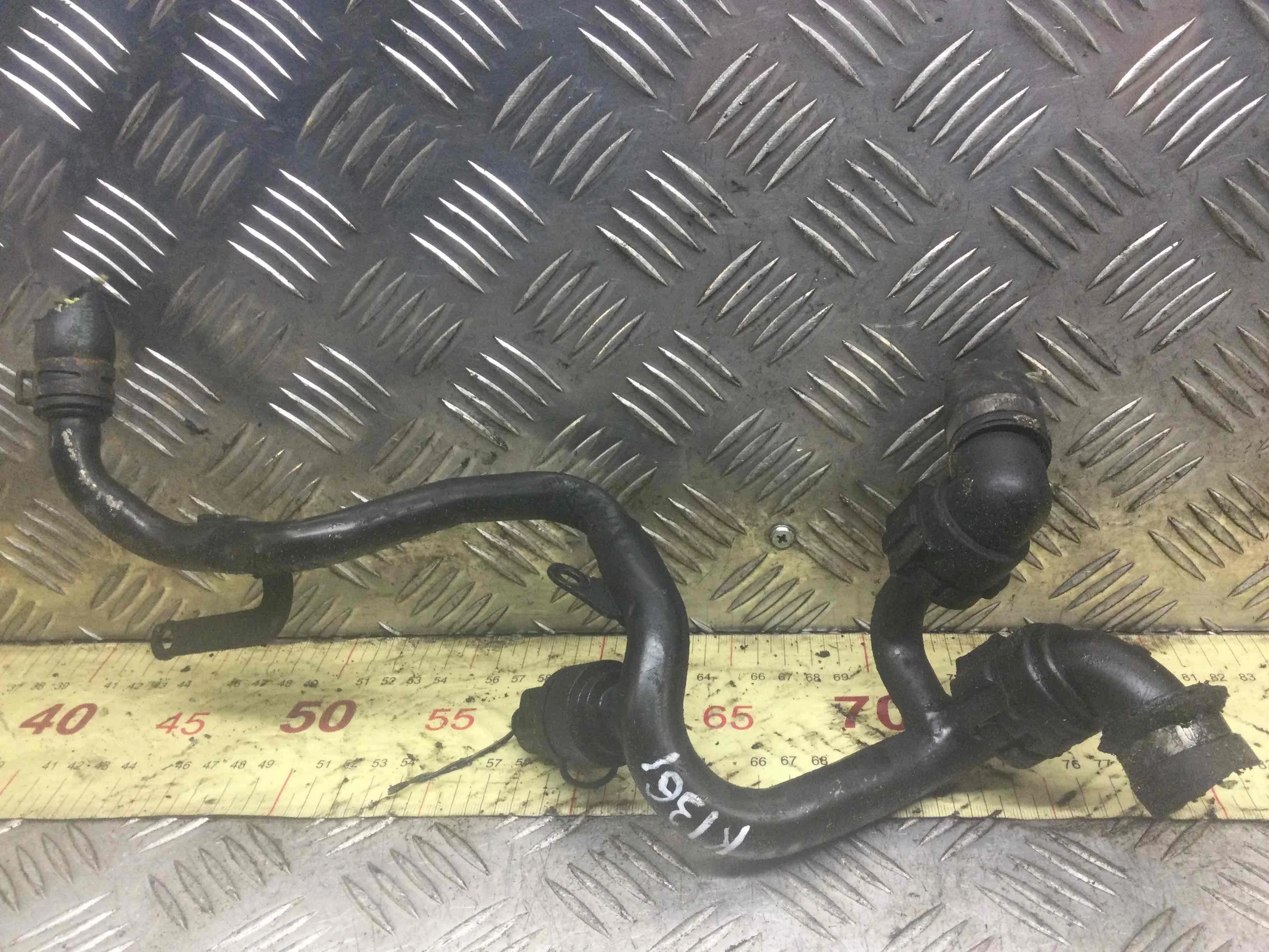 Трубка охлаждающей жидкости металлическая Audi A6 C6/4F (2004-2008) дизель 3.0 TDI Автомат Универсал