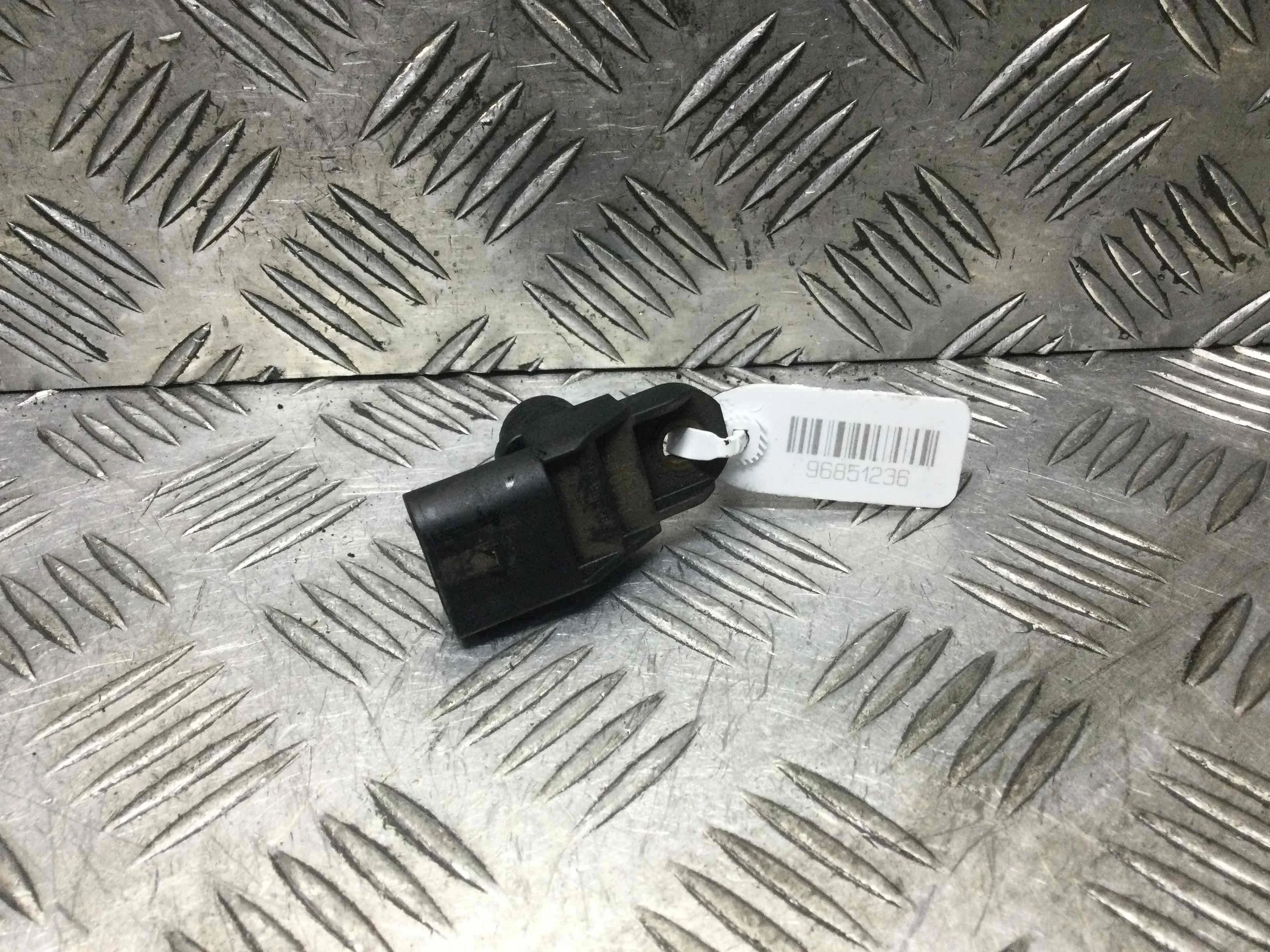 Датчик распредвала BMW X3 E83 (2003-2006) дизель 3.0 TDI Автомат