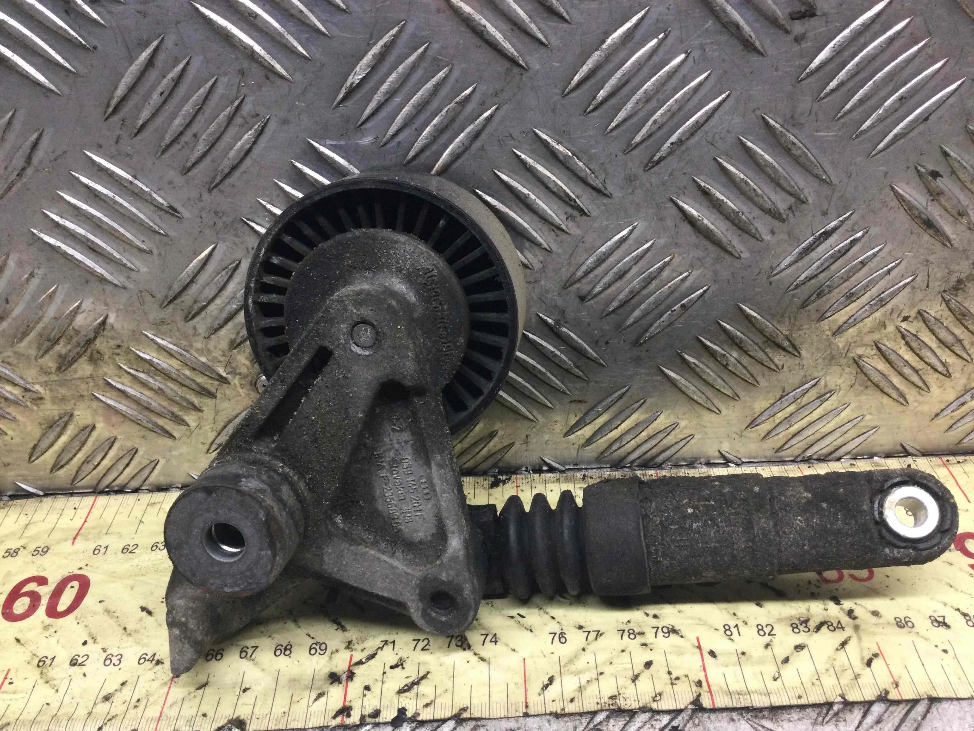 Натяжитель ремня ГРМ Audi A6 C6/4F (2004-2008) дизель 3.0 TDI Автомат Универсал