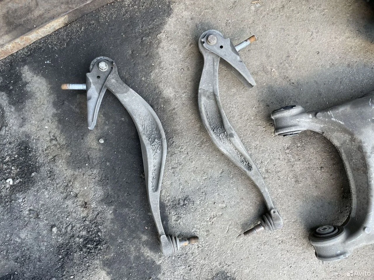 Рычаг задний бмв ф07 33326779847 33326779848