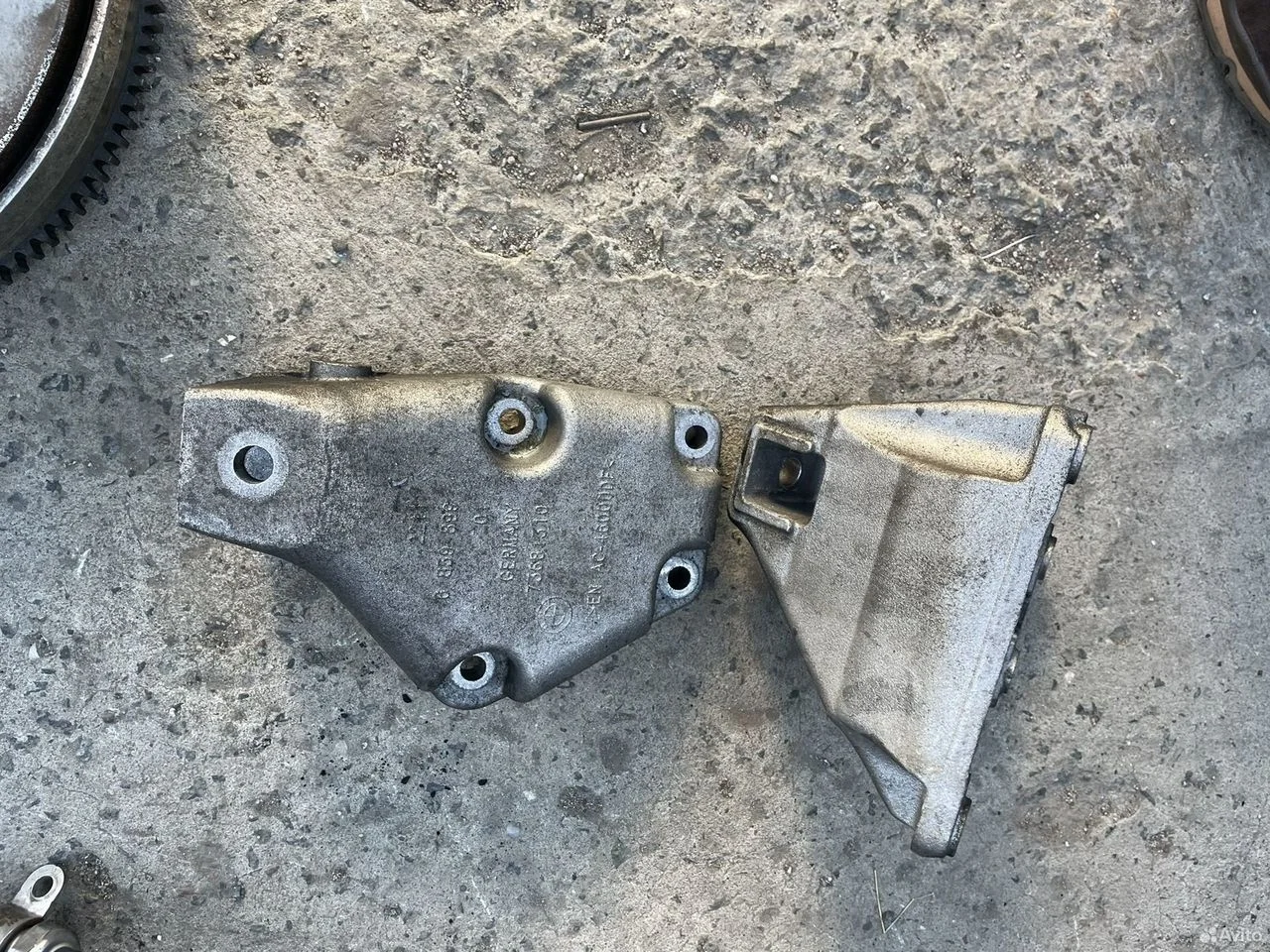 Кронштейн двигателя б47 бмв ф10 22116859899