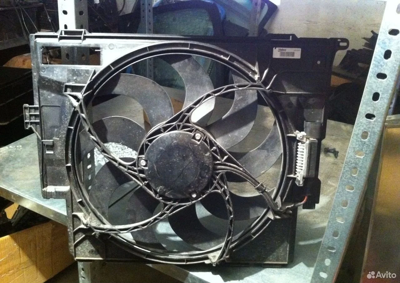 Вентилятор охлаждения бмв ф20 ф30 ф32 17427640508
