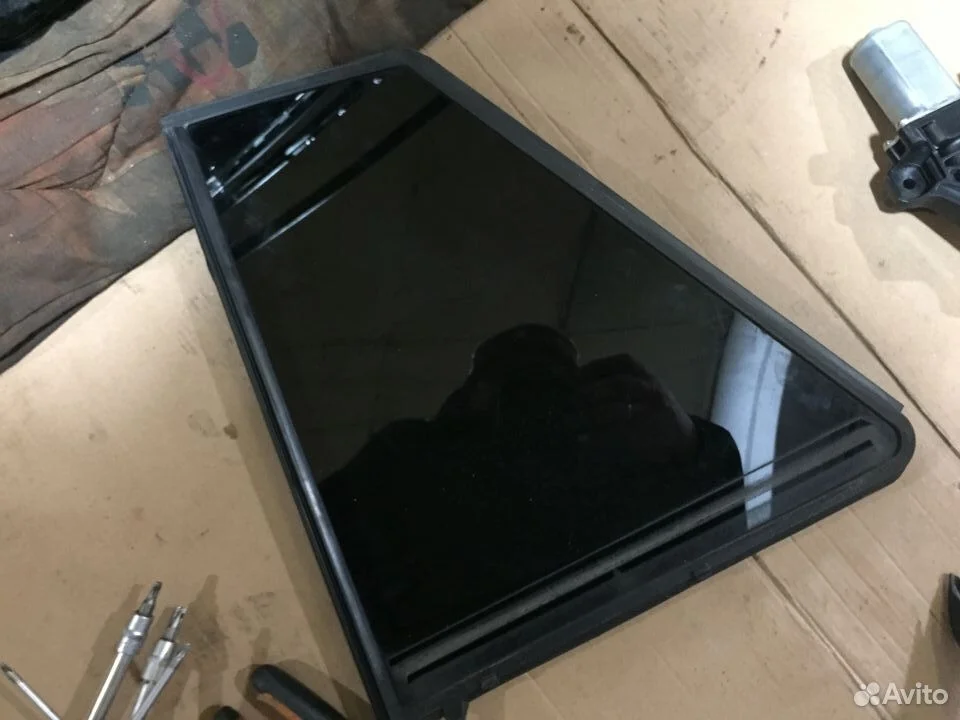 Стекло заднее левое мерседес w292 a2927300355