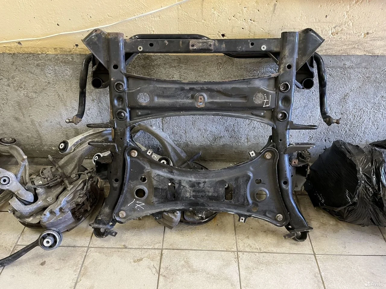 Подрамник передний бмв ф25 ф26 31116787915