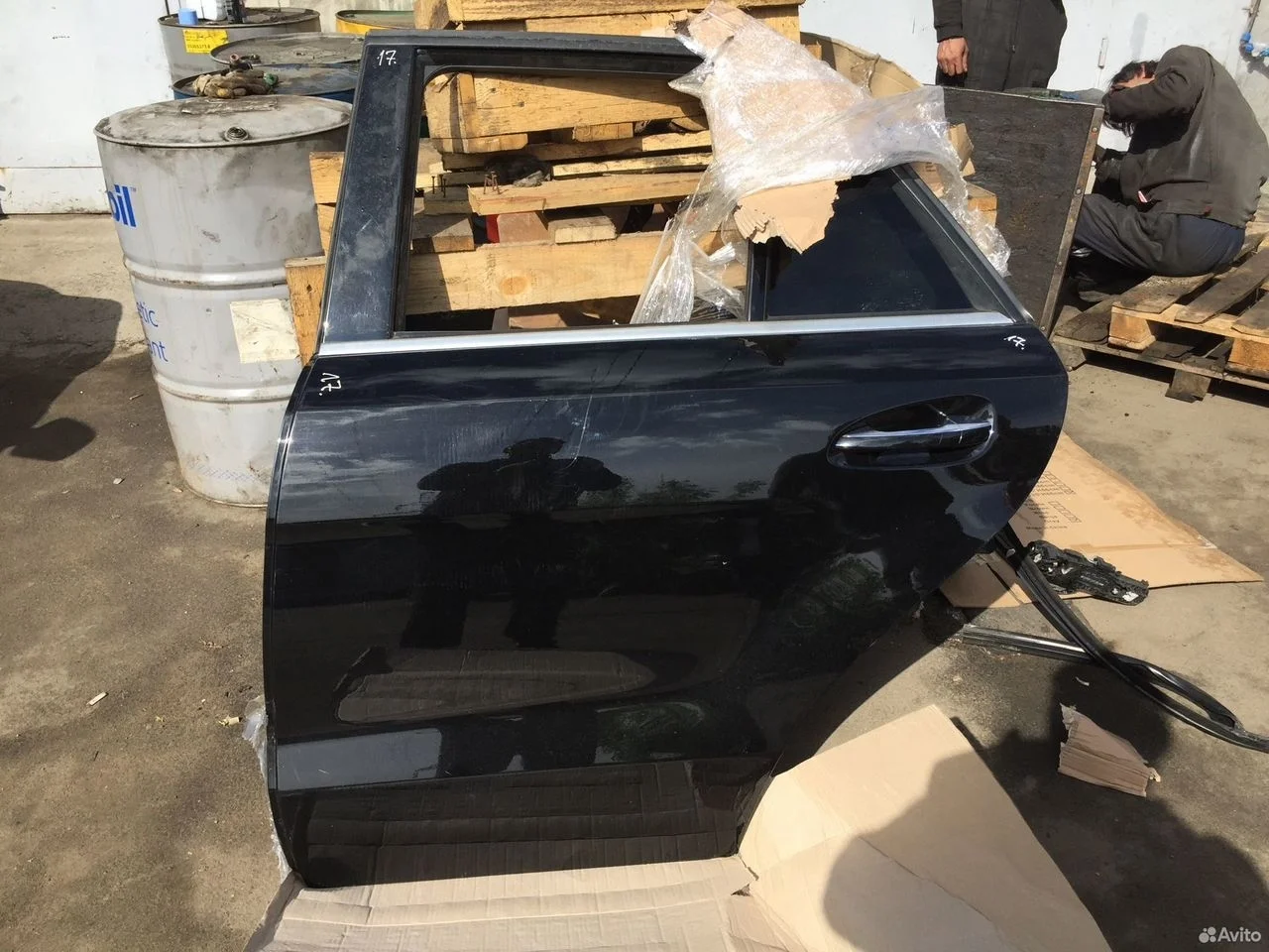 Дверь задняя левая мерседес ml gle w166