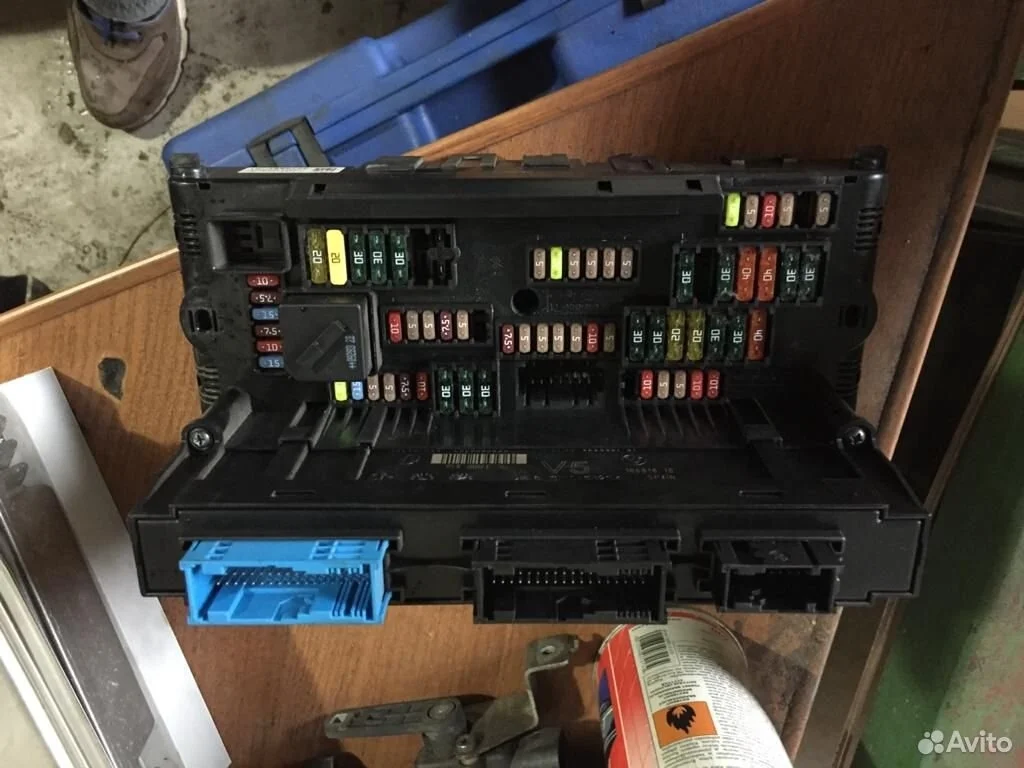 Распределитель тока бмв ф01 ф02 ф10 61149210861