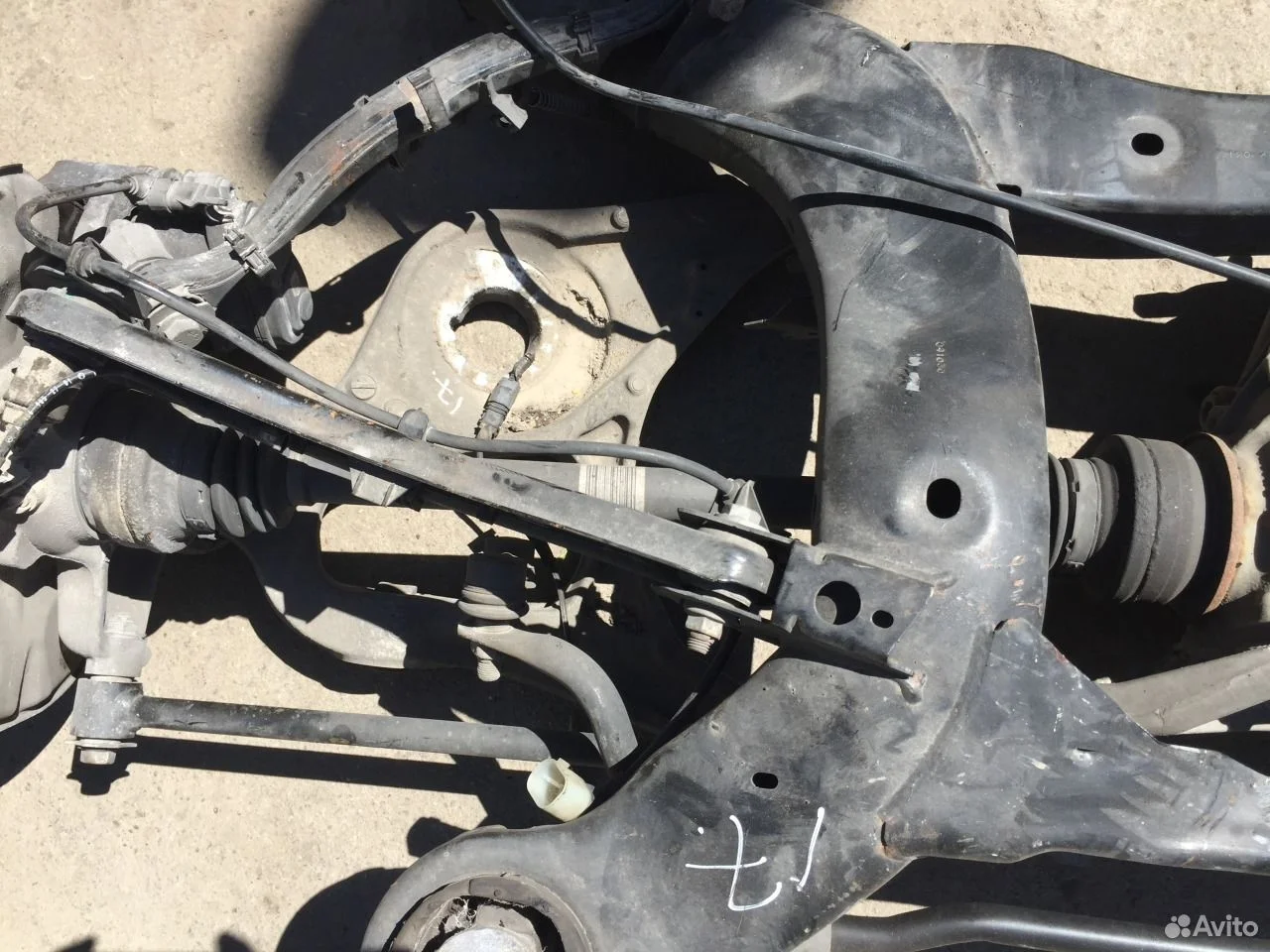 Привод задний mersedes w166 ml gl a1663501110