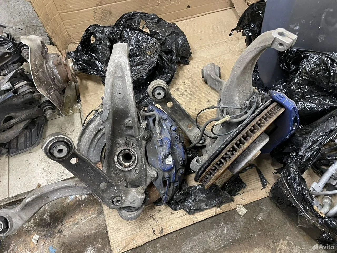 Кулак передний бмв г30 г15 xi 31206884386