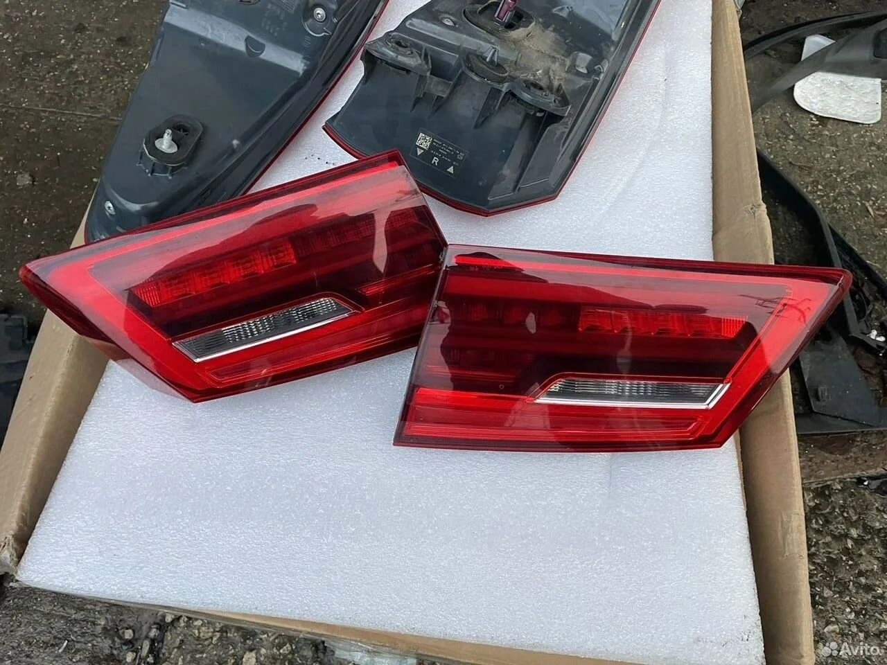 Фонарь в багажник бмв г30 63217376474