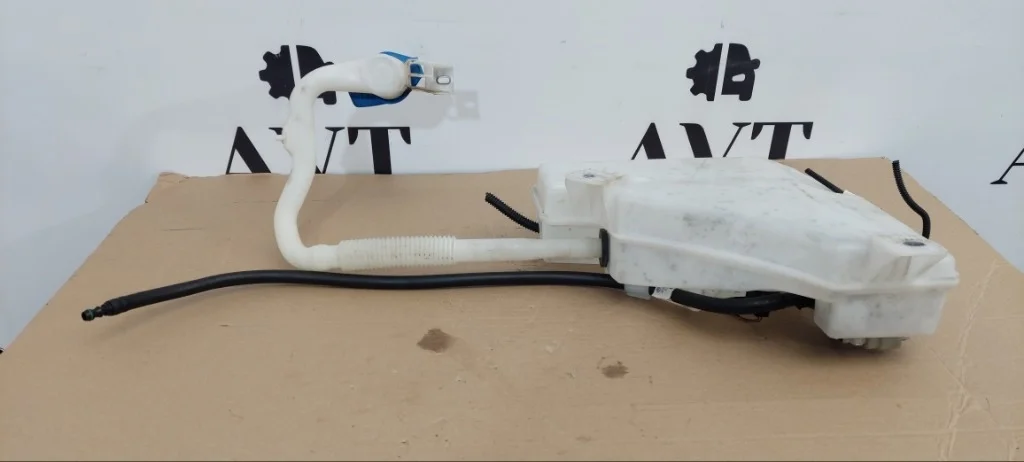 Бачок стеклоомывателя Volkswagen Touareg FL CRCA