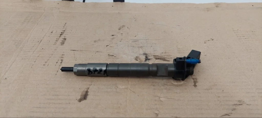 Форсунка топливная Hyundai Santa Fe CM D4HB