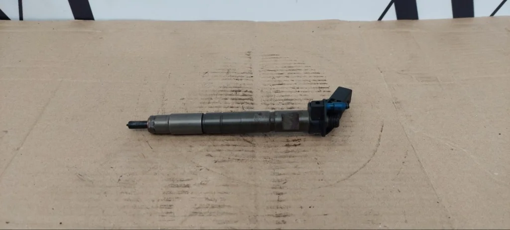 Форсунка топливная Hyundai Santa Fe CM D4HB