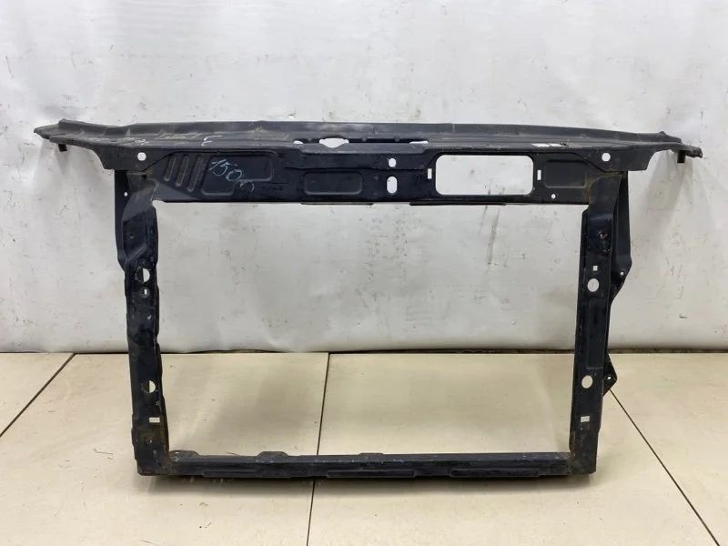 Панель передняя (Телевизор) Skoda Fabia 2 До 2010