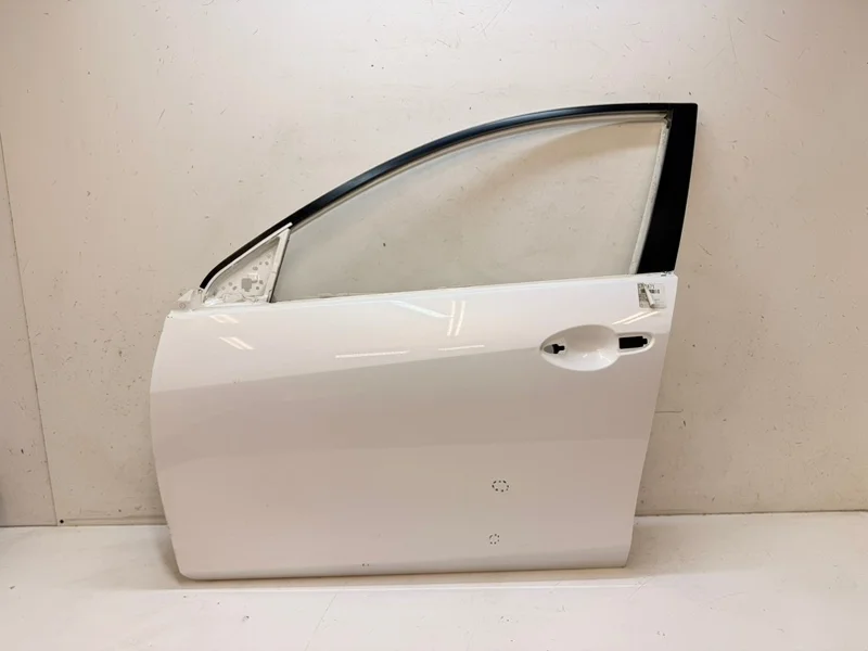 Дверь Mazda 3 2009-2013 BL