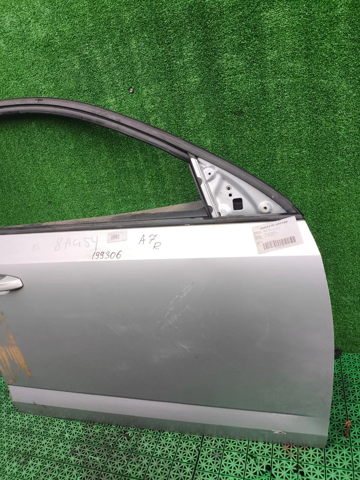 Дверь SKODA OCTAVIA A7 2013- передняя правая серебро б/у OCTAVIA A7(2013-
