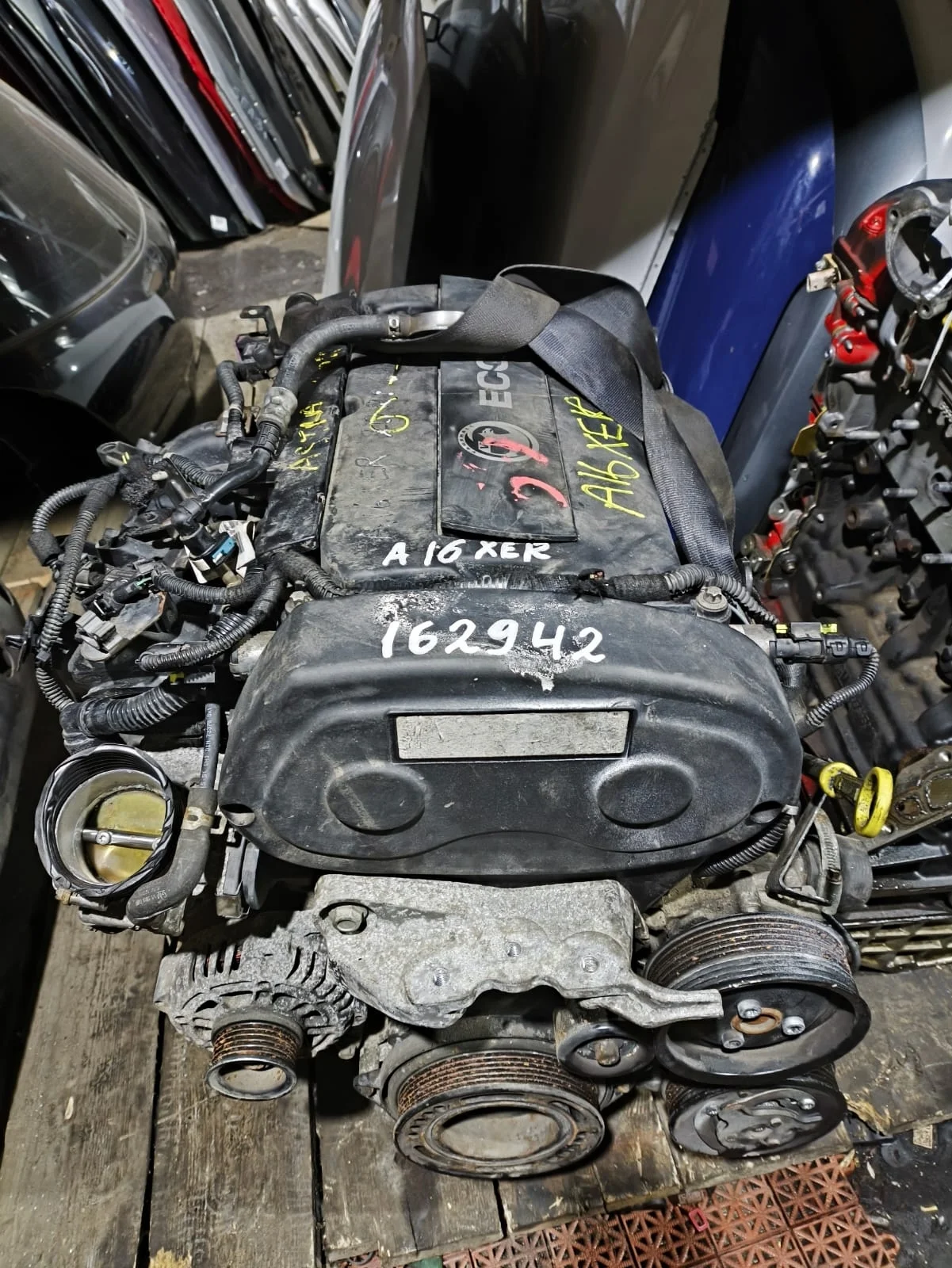 Двигатель OPEL ASTRA J 1,6  A16XER 2010- б/у ASTRA J(2009-2017)