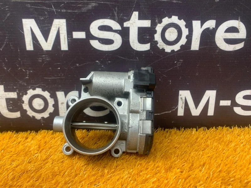 Дроссельная заслонка Mercedes-Benz C-Class 2006 A1110980109 W203 271.940