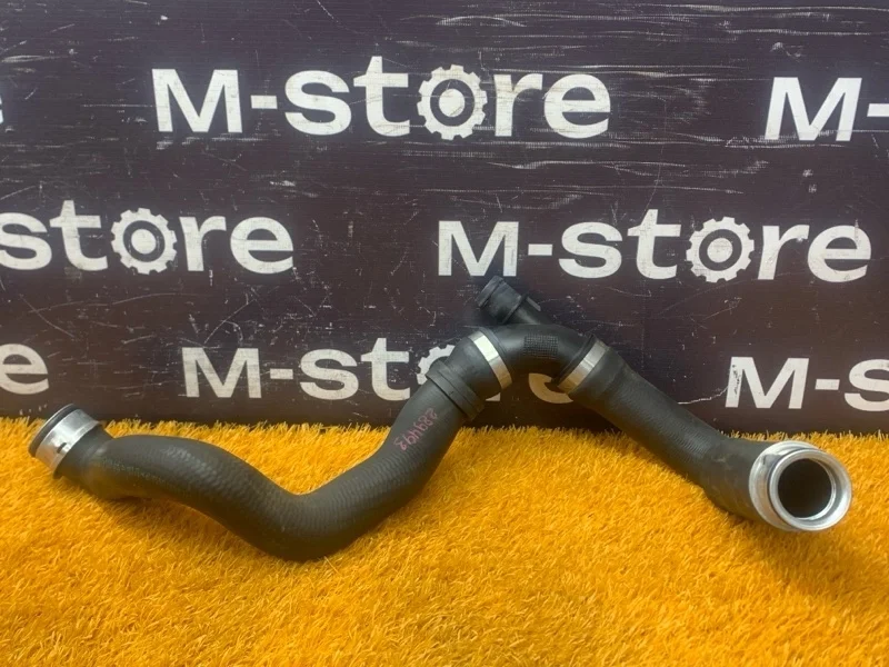 Патрубок радиатора нижний Mercedes-Benz C-Class 2006 A2035015582 W203 271.940