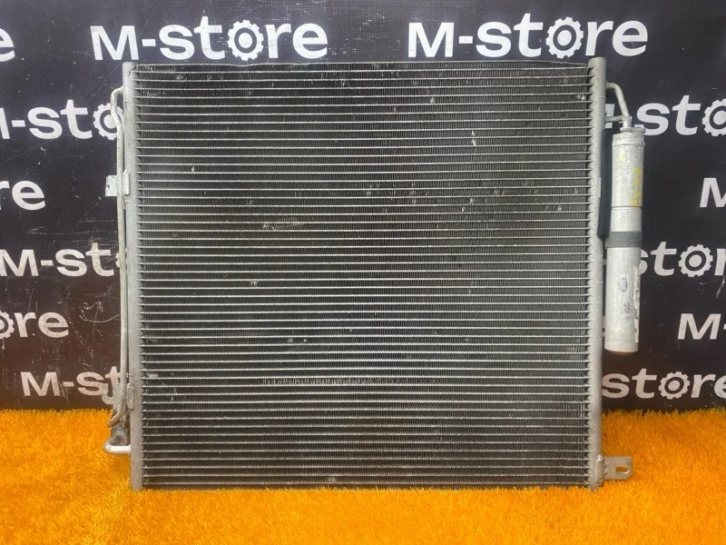 Радиатор кондиционера Land Rover Discovery 2005 JRB500030 L319 406PN