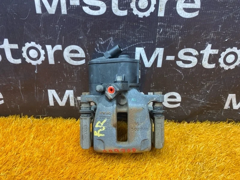 Суппорт Volkswagen Passat 2012 5N0615404 B7 CAX, задний правый