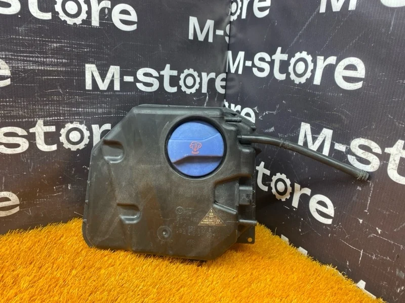 Бачок расширительный Porsche Cayenne 2006 7L0121407E 955 4800