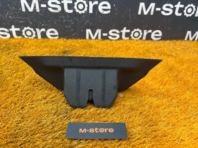 Замок багажника Volkswagen Touareg 2011 7P0827505G 7P CGRA