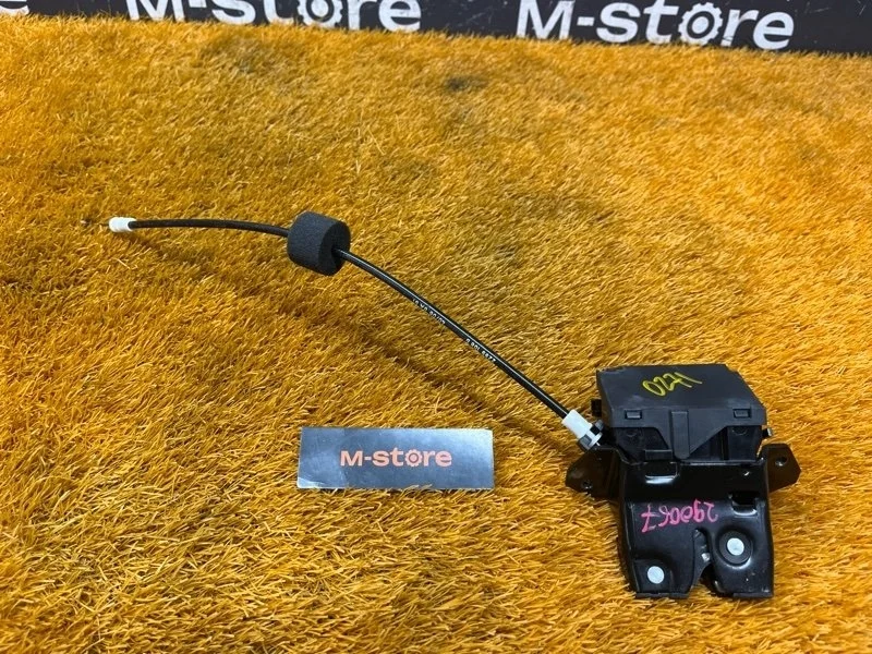 Замок багажника Mercedes-Benz Cls-Class 2006 A1717500085 W219 273.960