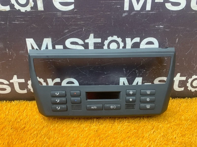 Блок управления климат-контролем Bmw X3 2006 64113426630 E83 M54B25 (256S5)