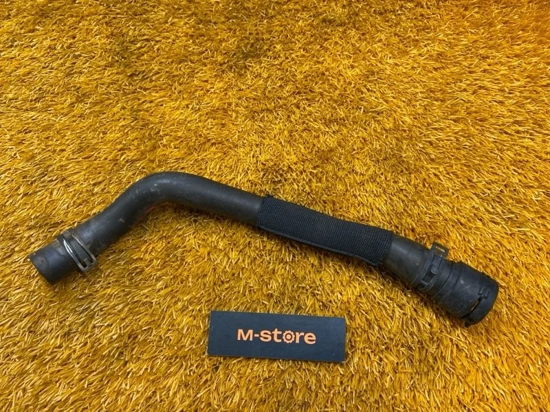 Патрубок системы охлаждения Audi A3 2011 1K0122051HF 8P CAXC