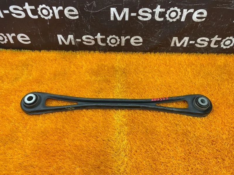 Рычаг подвески нижний Porsche Cayenne 2007 7L8501529A 957 M4801, задний правый