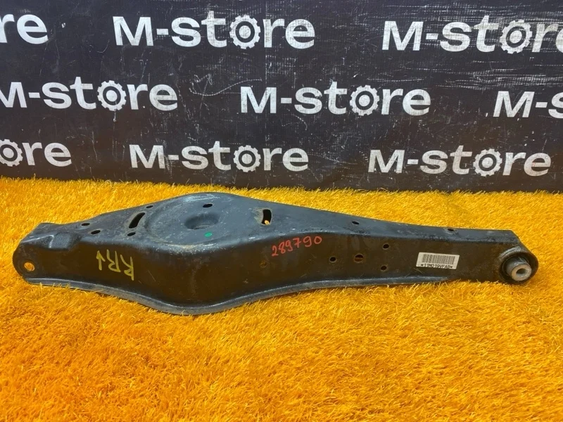 Рычаг подвески нижний Volkswagen Passat 2012 1K0505371 B7 CAX, задний правый