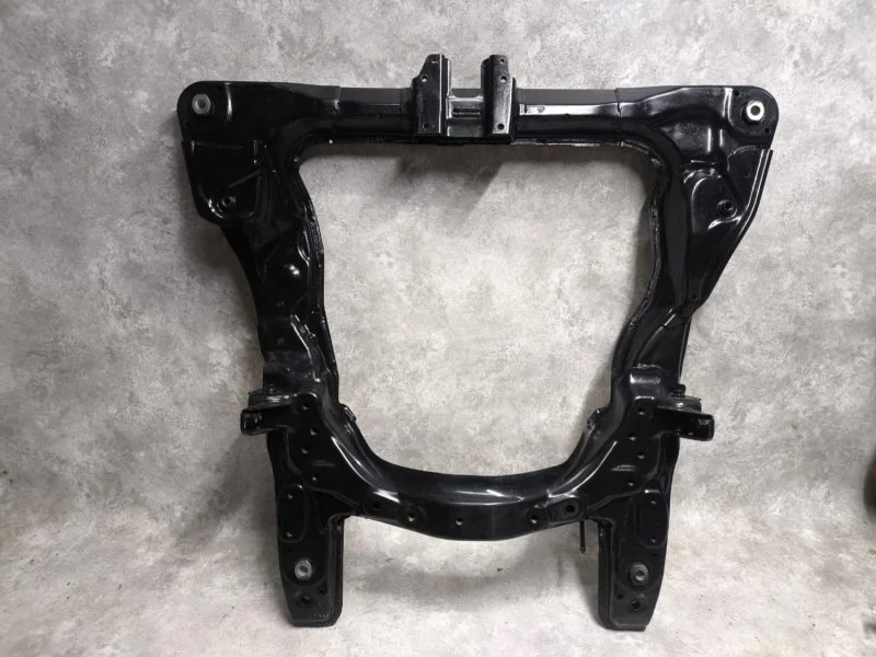 Подрамник передний Honda CR-V RE R20A2