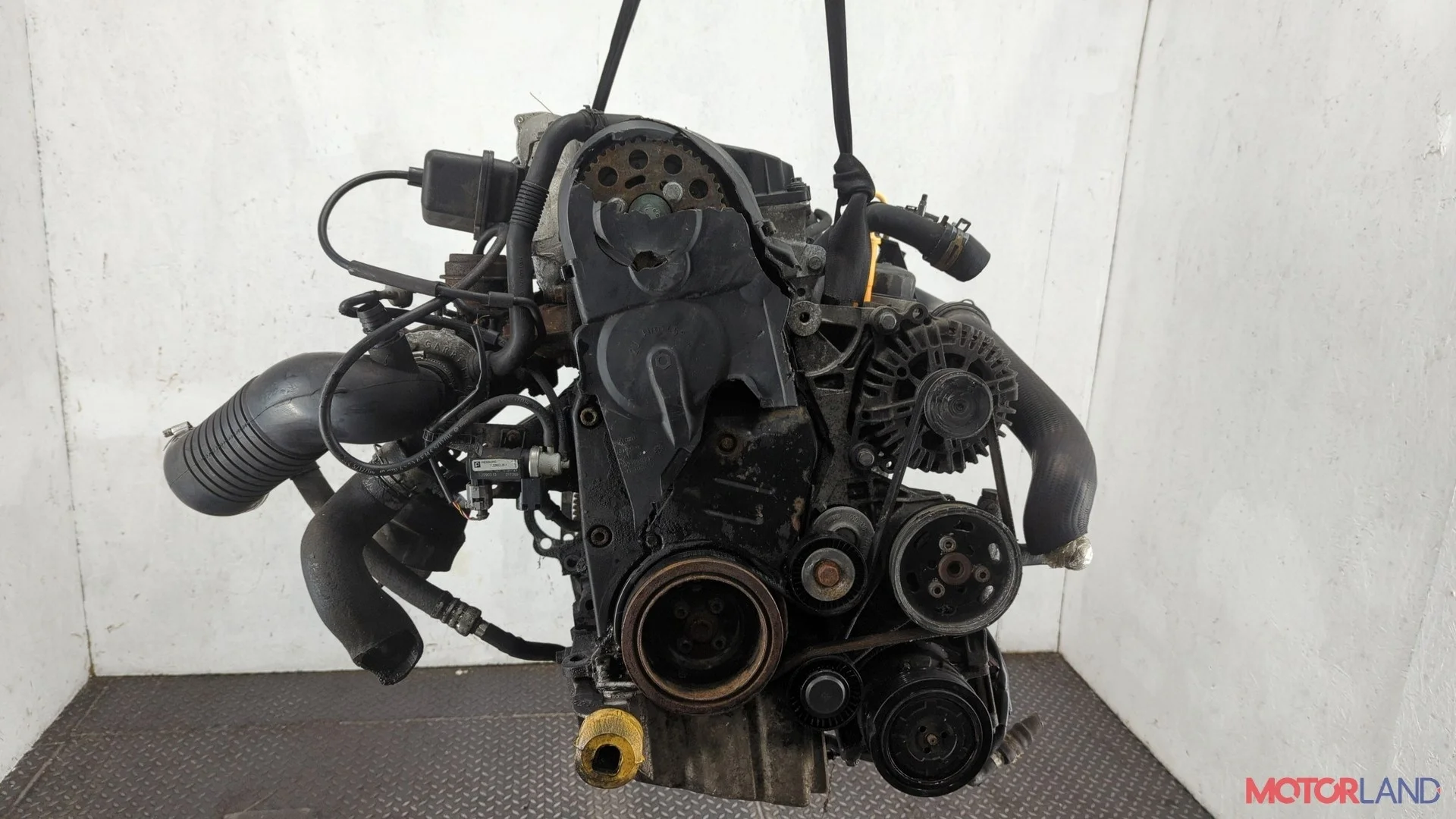 Двигатель (ДВС) Audi A4 (B6) 2000-2006 КПП 6-ст.мех 4х4 (МКПП) AVF Дизель 1.9 л TDI