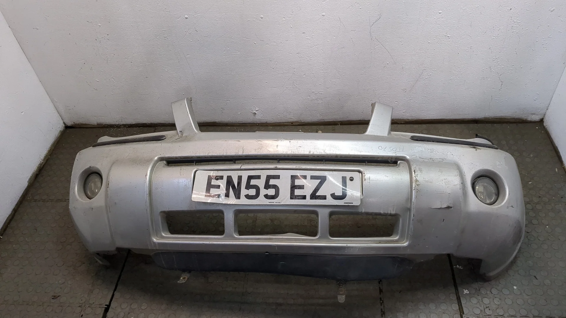 Бампер Nissan X-Trail (T30) 2001-2007 КПП автомат 4х4 (АКПП) QR25DE Бензин 2.5 л Инжектор