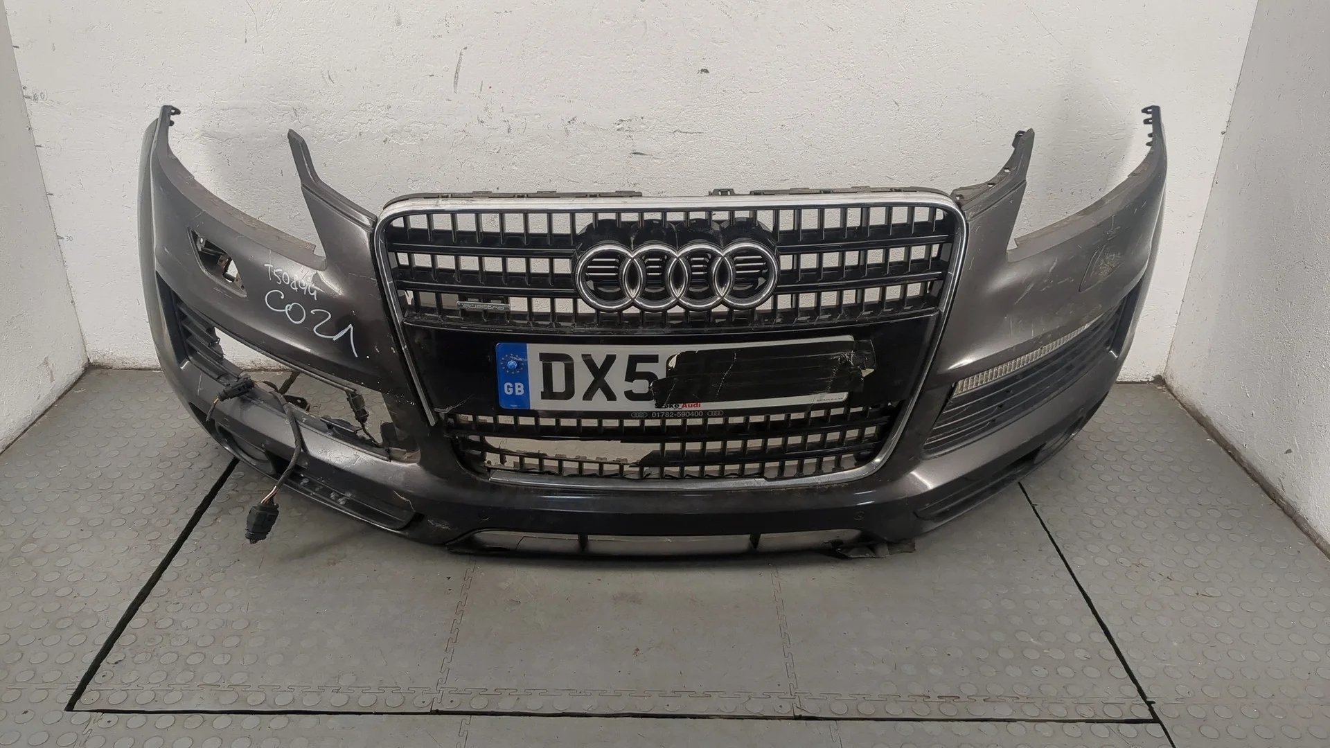 Бампер Audi Q7 2005-2015 КПП автомат 4х4 (АКПП) BUG Дизель 3 л TDI