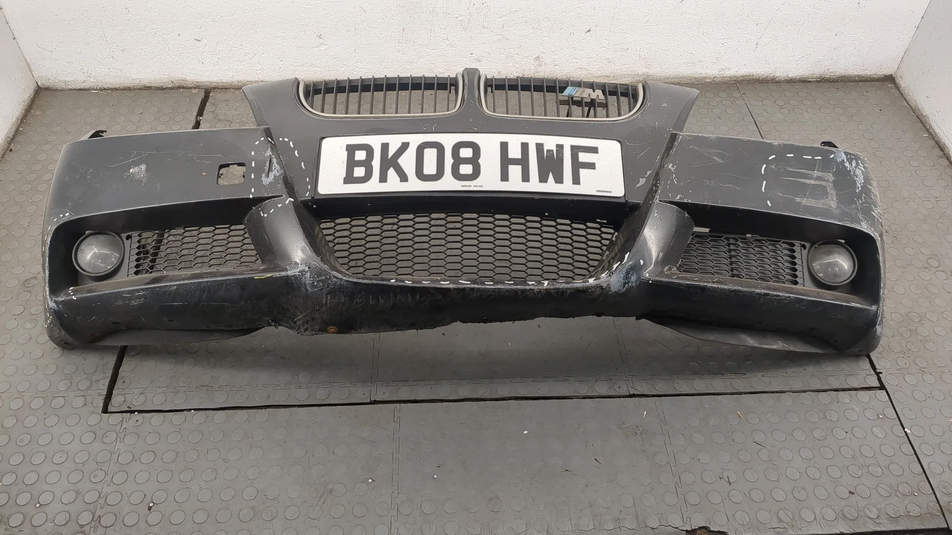 Бампер BMW 3 E90, E91, E92, E93 2005-2012 КПП автомат (АКПП) N47D20C Дизель 2 л