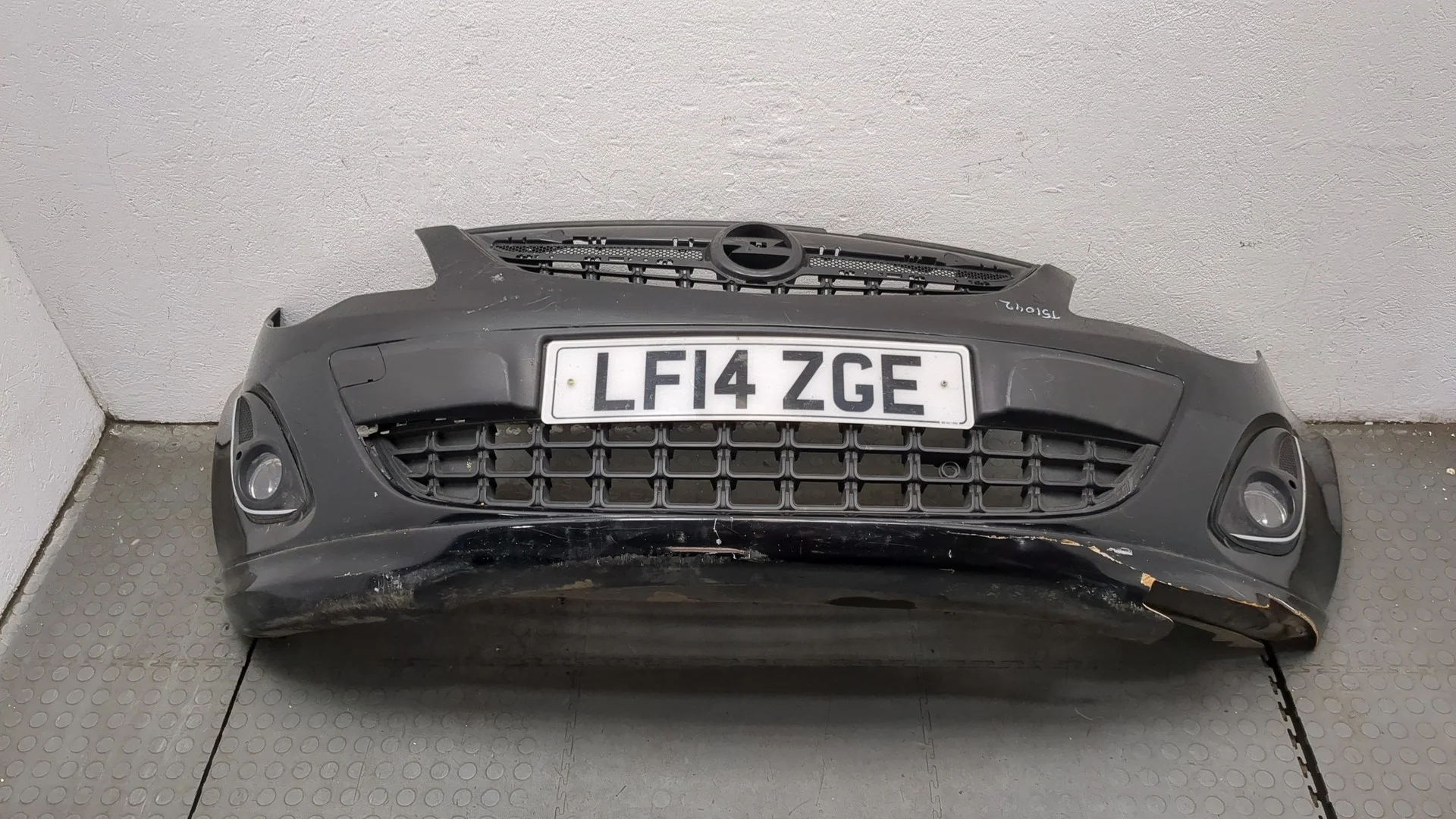 Бампер Opel Corsa D 2006-2014 КПП 5-ст.мех.(МКПП) A12XER Бензин 1.2 л Инжектор