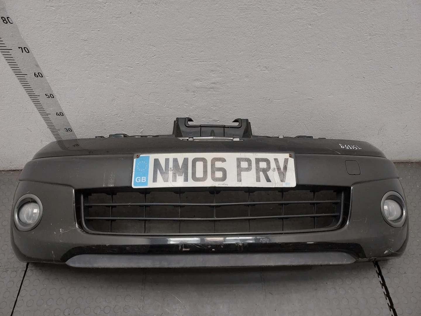 Бампер Nissan Note E11 2005-2013 КПП 5-ст.мех.(МКПП) HR16DE Бензин 1.6 л Инжектор