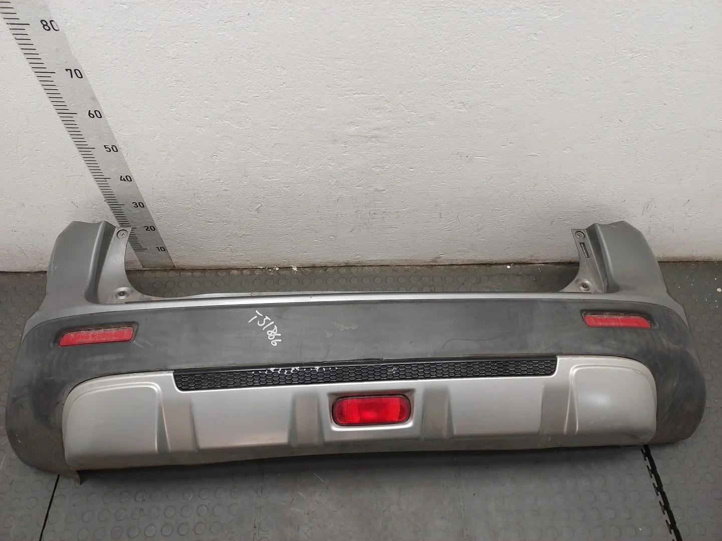 Бампер Suzuki Vitara 2013-2022 КПП 5-ст.мех.(МКПП) M16A Бензин 1.6 л Инжектор